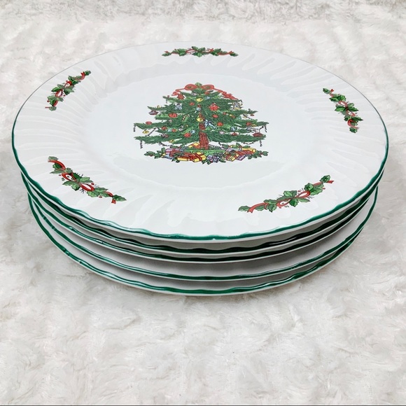 Vintage Other - Christmas Village set of 5 dinner plates